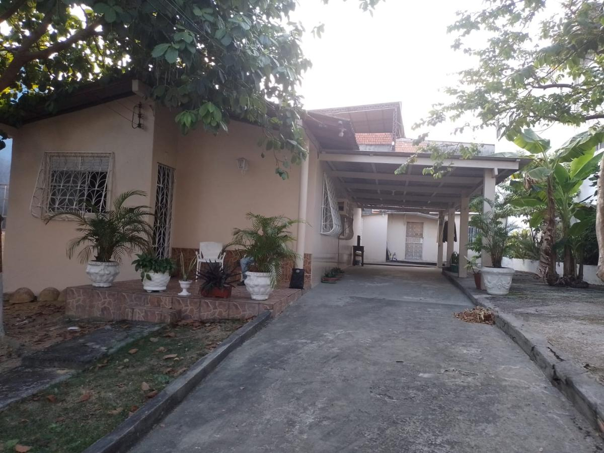 Casa 3 quartos a venda em Manaus no planalto